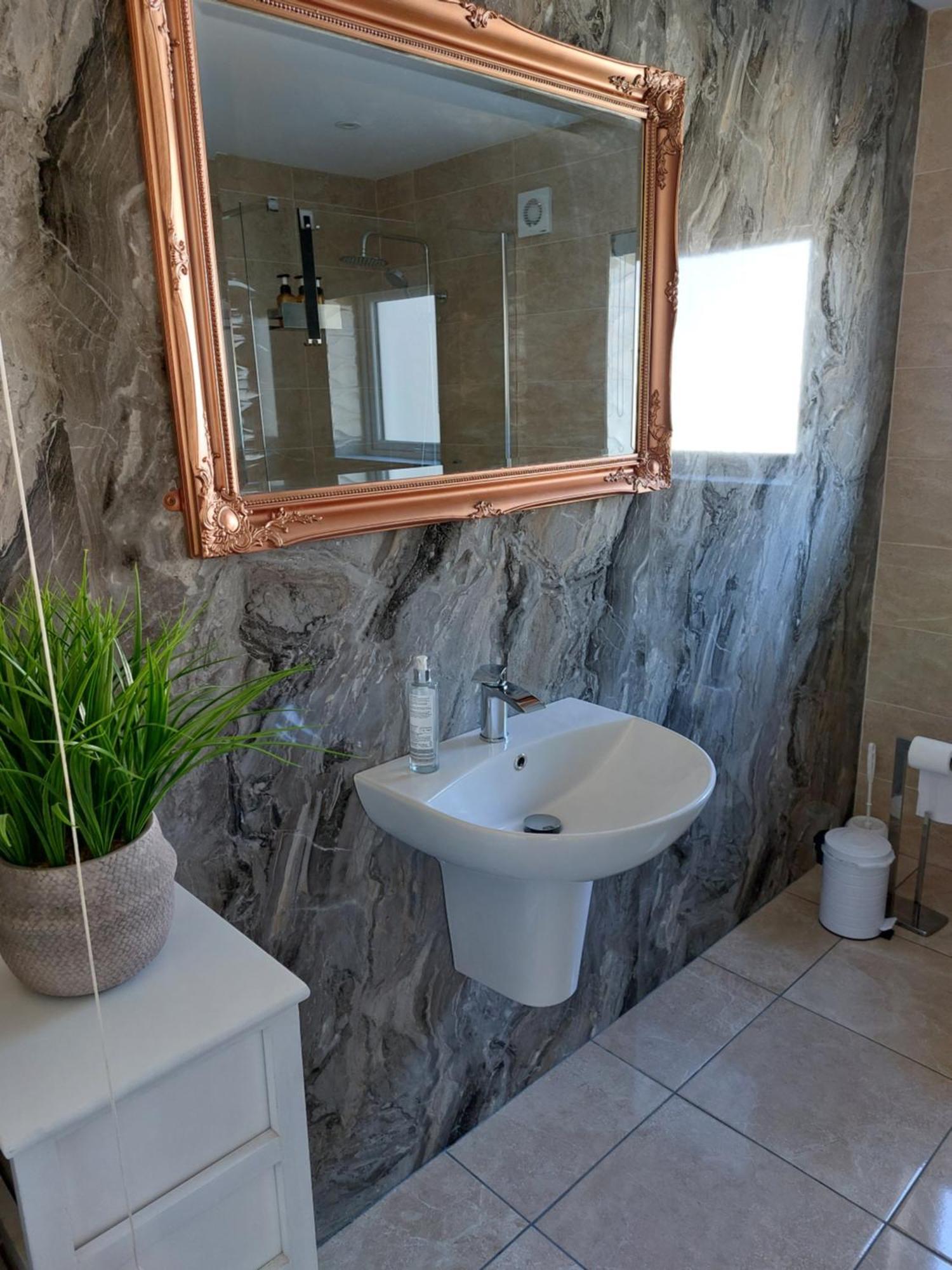 Ocean View Apartment Newry Ngoại thất bức ảnh